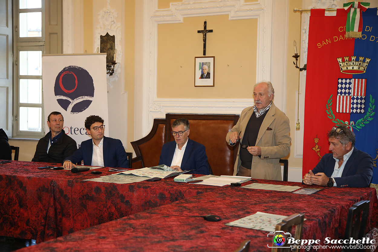 VBS_2515 - Presentazione percorso dei vini Terre Alfieri DOCG.jpg